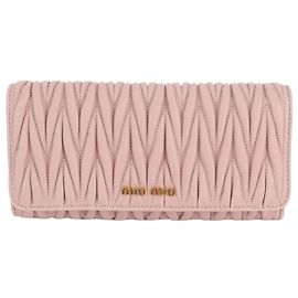 Miu Miu Matelassé Leder Portemonnaie