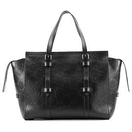 Tote Gucci em couro de bezerro perfurado preto com relevo GG