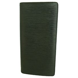Louis Vuitton Portefeuille Brazza Long Wallet aus Epi-Leder