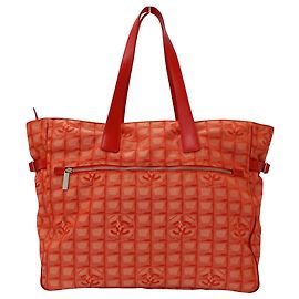 Chanel Tote Bag aus rotem Nylon