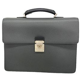 Louis Vuitton Taiga Robusto 1 Briefcase
