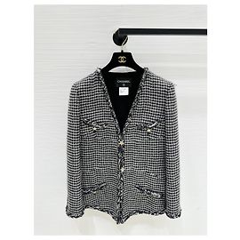 Chanel Dallas Tweed Jacket Multicolored Size 38