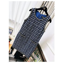 Vestido Chanel de Tweed de Cuadros con Lentejuelas Multicolor