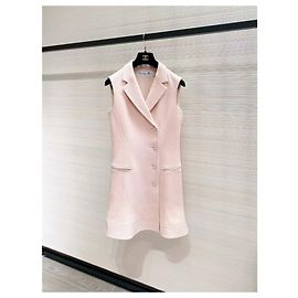 Autre Marque Dior Mantelkleid aus Wolle in Rosa