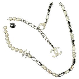 Collar Gargantilla Chanel de Cristal Blanco y Negro Double-C