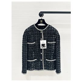 Chanel Tweed Jacke Schwarz Gold Pailletten Métiers d'Art