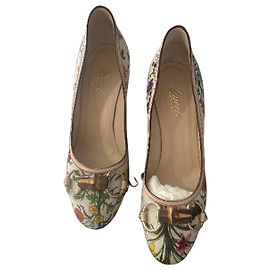 Scarpe con tacco Gucci Flora