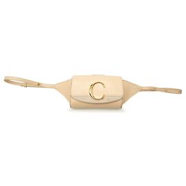 C-Body Bag aus beigem Leder von Chloé