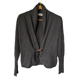 Brunello Cucinelli Dunkelgrauer Wollcardigan mit Schnallenverschluss