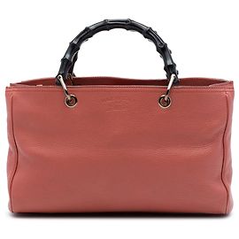 Bolsa Gucci Medium Bamboo Shopper em couro de bezerro rosa
