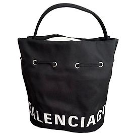 Balenciaga Borsa a Secchiello in Tela Nera Logo