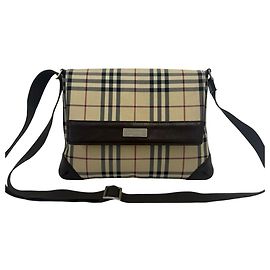 Bolsa de Ombro Burberry Nova Check em Lona e Couro