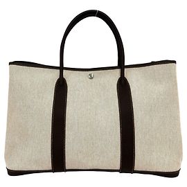 Hermès Saco Tote Hermes Garden Party GM Toile H Buffalo