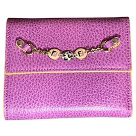 Fendi Tri-fold Portemonnaie aus lila Leder