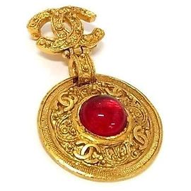 Chanel Brosche Gold und Rot