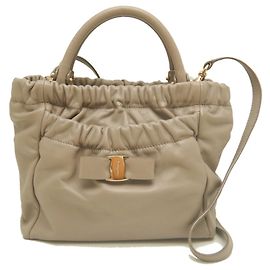 Bolsa 2-Way Salvatore Ferragamo Vara Ribbon