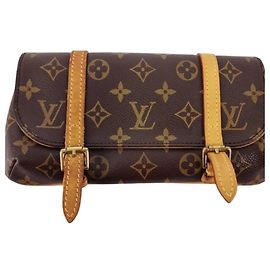 Louis Vuitton Pochette Marelle Clutch Bag