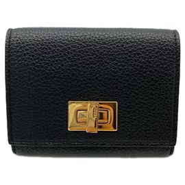 Fendi Selleria Peekaboo Kartenetui
