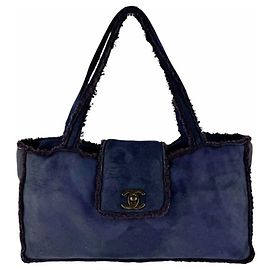 Chanel Mouton Handtasche in Bordeaux und Navy