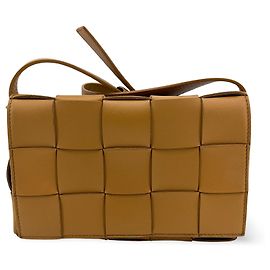 Bottega Veneta Cassette Zip Maxi Intrecciato in tela webbed