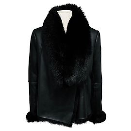Autre Marque Giacca in montone nero con chiusura a toggle Michelle Mason