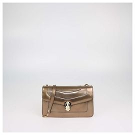 Bulgari Bolsa de Ombro Serpenti Forever em Couro Patente Bronze Bvlgari