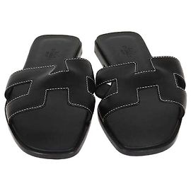 Hermès Sandales Oran Hermes en cuir Box Calf noir