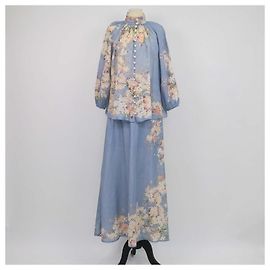Zimmermann Cascadian Bluse und Rock Set aus Ramie mit blauem Blumenprint