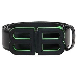 Cinturón Balenciaga de piel negra con hebilla BB Hourglass