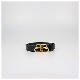 Cinto BB fino Balenciaga em couro preto