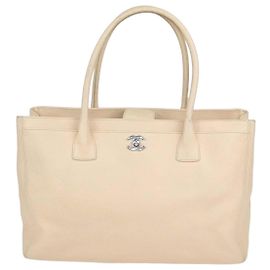 Bolso Shopper Chanel Executive Cerf de piel crema