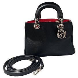 Christian Dior Bolsa Lady Dior em pele preta