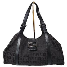 Fendi Borsa a tracolla Zucchino Vitello Nera