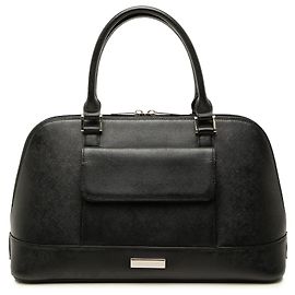 Bolso Burberry de piel negra con bolsillo frontal