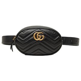 Borsa cintura Gucci Black GG Marmont in pelle di vitello matelassé