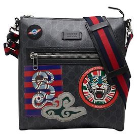 Borsa a tracolla Gucci Courier GG Supreme in grigio