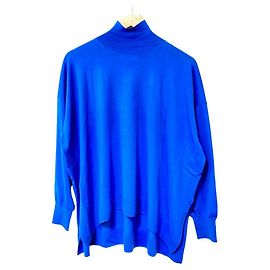 Autre Marque ENFOLD TURTLE-NECK BOX PULLOVER
Pulôver de lã