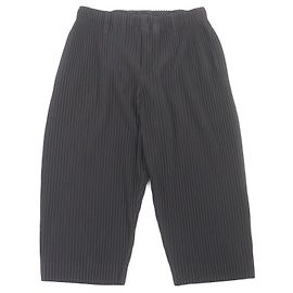HOMME PLISSE ISSEY MIYAKE Pantaloni tapered cropped in poliestere