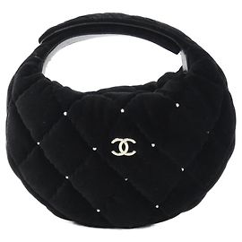 Chanel AP4863 Velvet Pouch