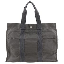 Hermès Bolso Tote Hermes Herline GM de lona de nylon