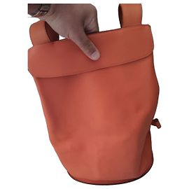 Hermès Sac à Dos en cuir orange