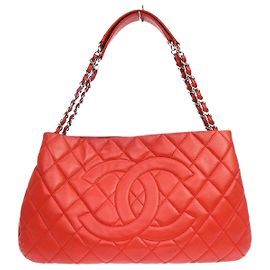 Chanel Timeless CC Expandable Quilted Caviar Large