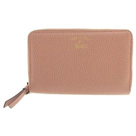 Gucci Pink Leather Bi-Fold Wallet