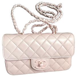 Chanel Handtasche Rosa Diamantsteppiges Lammleder 20 cm