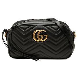 Bolsa Tiracolo Gucci Small GG Marmont Matelasse em couro de bezerro preta