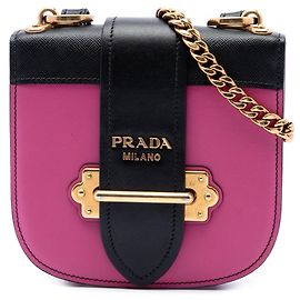 Prada Pionniere Crossbody aus City-Kalbsleder mit Saffiano-Besatz in Schwarz