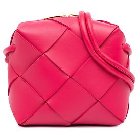 Mini borsa a tracolla Bottega Veneta Cassette in nappa Intrecciato rosa