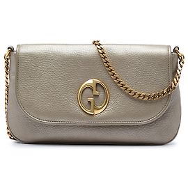 Gucci 1973 Medium Chain Crossbody aus goldenem Kalbsleder