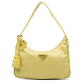 Bolsa de Ombro Prada Mini Tessuto Re Edition 2000 Amarela