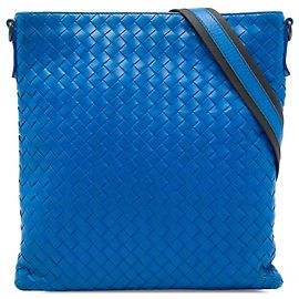 Bottega Veneta VN Crossbody aus Nappa Intrecciato in Blau